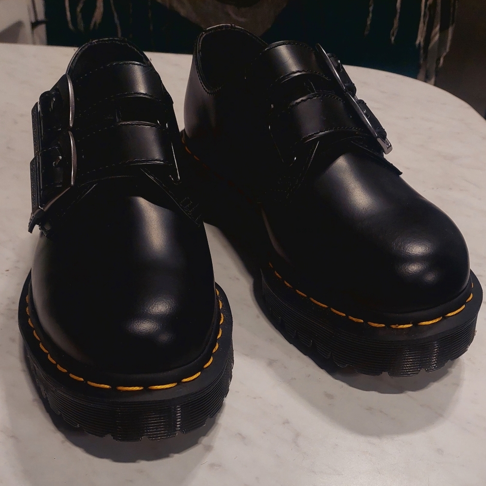 Dr. Martens Oxford